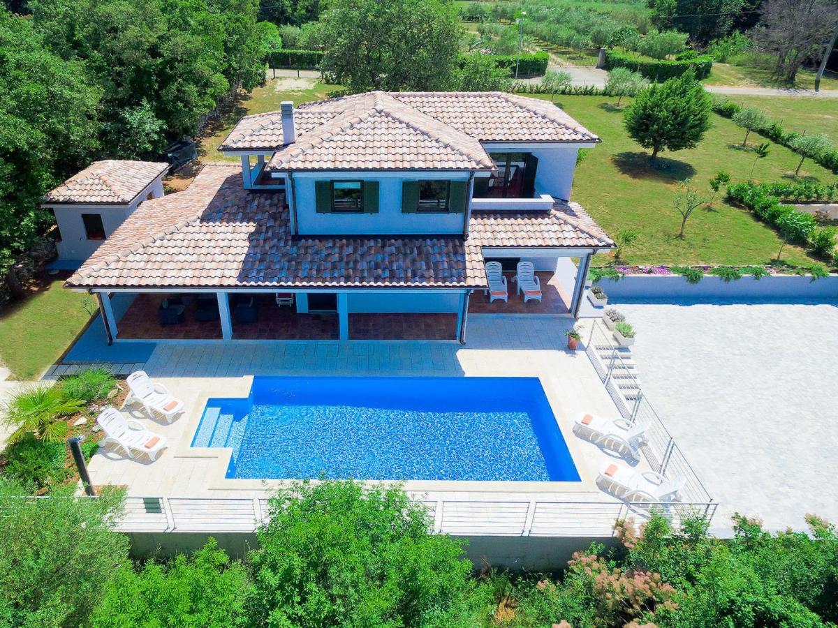 Murine Holiday Home Fratrici By Interhome מראה חיצוני תמונה