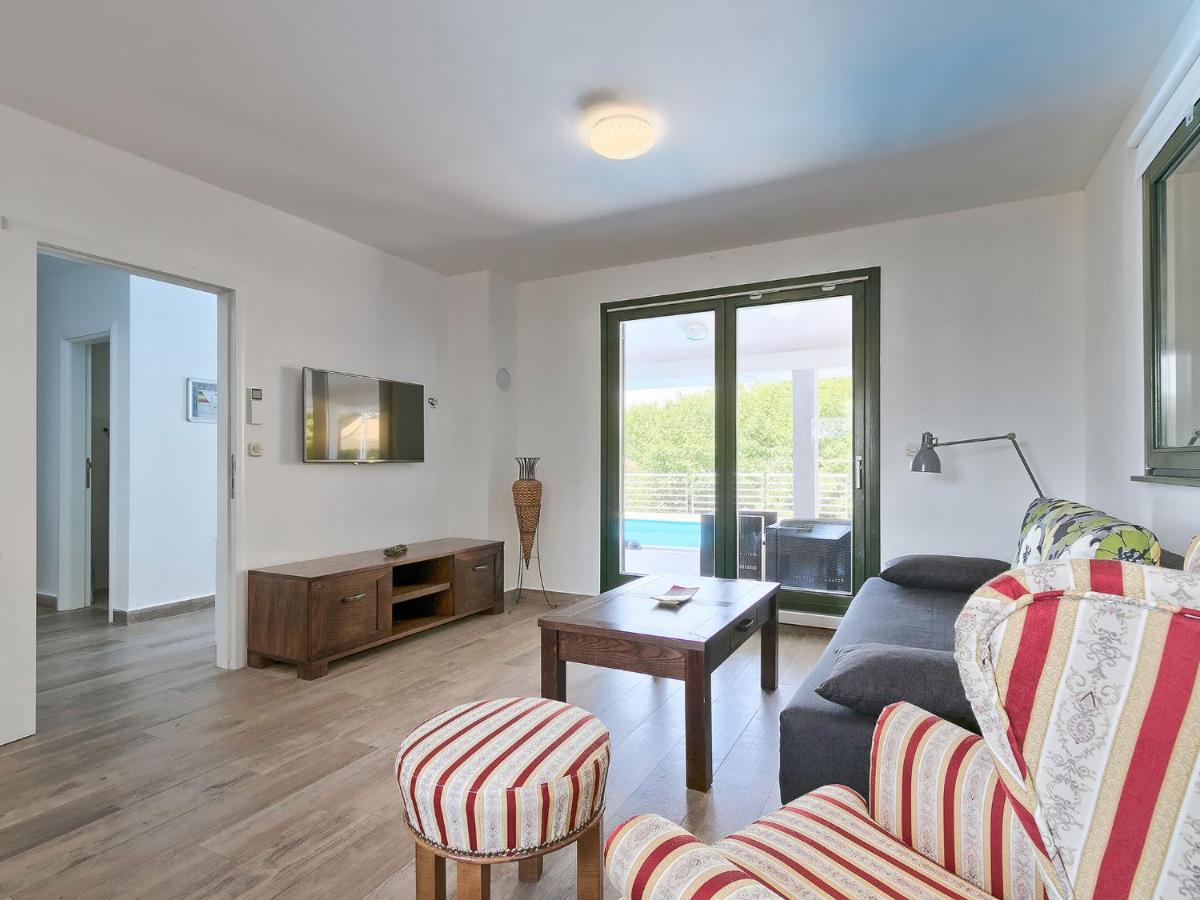 Murine Holiday Home Fratrici By Interhome מראה חיצוני תמונה