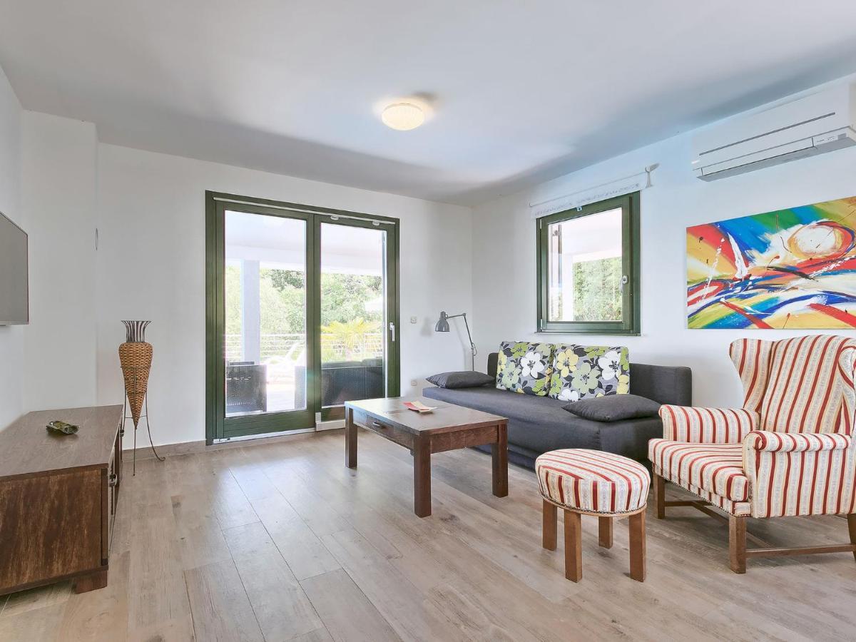 Murine Holiday Home Fratrici By Interhome מראה חיצוני תמונה